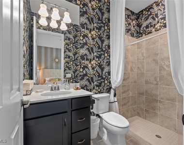 5994 Berwick Lane - Photo Thumbnail 13