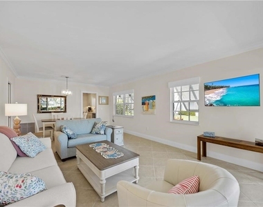 3070 Gulf Shore Boulevard N - Photo Thumbnail 24