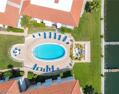 3070 Gulf Shore Boulevard N - Photo Thumbnail 6