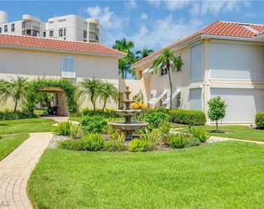 3070 Gulf Shore Boulevard N - Photo Thumbnail 12