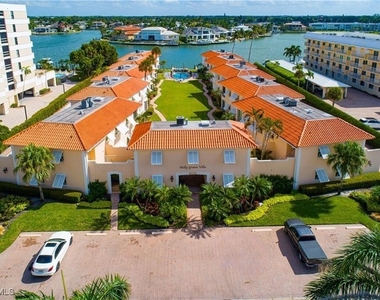 3070 Gulf Shore Boulevard N - Photo Thumbnail 45