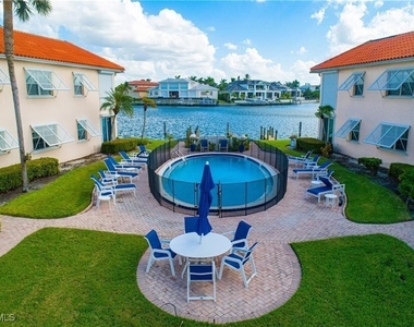 3070 Gulf Shore Boulevard N - Photo Thumbnail 39