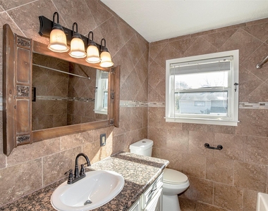 431 Sunset Drive - Photo Thumbnail 12