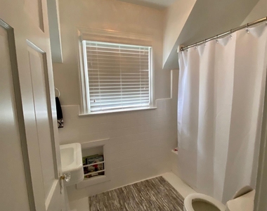 693 N 23rd Street - Photo Thumbnail 9