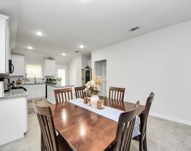 21246 Montego Bay Drive - Photo Thumbnail 10