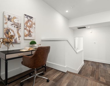 7504 Carver Road - Photo Thumbnail 11