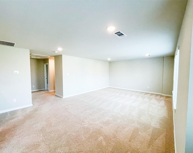 8623 Oceanmist Cove Drive - Photo Thumbnail 15