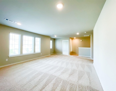 8623 Oceanmist Cove Drive - Photo Thumbnail 14