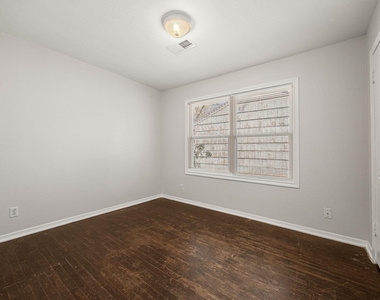 6619 Maybank Drive - Photo Thumbnail 12