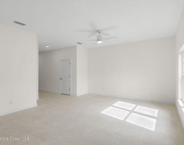 193 Dayton Boulevard - Photo Thumbnail 15