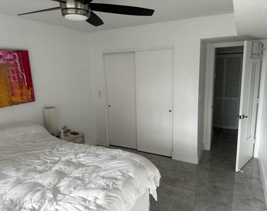 201 Ocean Park Lane - Photo Thumbnail 12