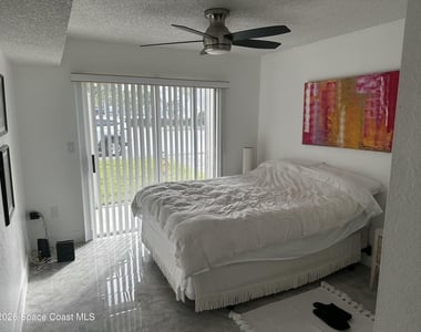 201 Ocean Park Lane - Photo Thumbnail 11