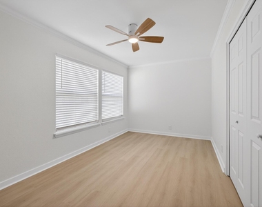 1221 Cedar Post Lane - Photo Thumbnail 16