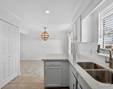 1221 Cedar Post Lane - Photo Thumbnail 10