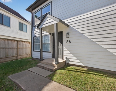 1221 Cedar Post Lane - Photo Thumbnail 2