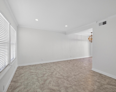 1221 Cedar Post Lane - Photo Thumbnail 5