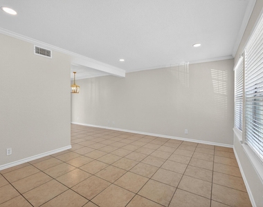 1221 Cedar Post Lane - Photo Thumbnail 3