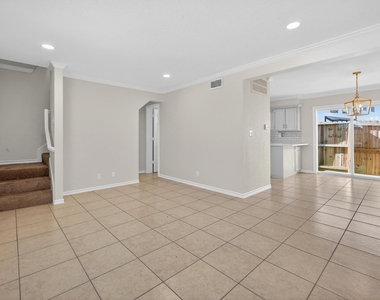 1221 Cedar Post Lane - Photo Thumbnail 4
