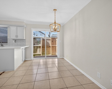 1221 Cedar Post Lane - Photo Thumbnail 5
