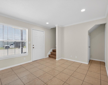 1221 Cedar Post Lane - Photo Thumbnail 2