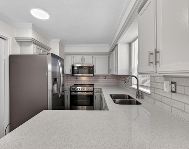 1221 Cedar Post Lane - Photo Thumbnail 8