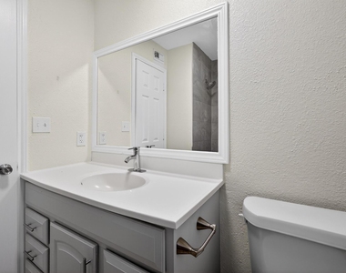 1221 Cedar Post Lane - Photo Thumbnail 17