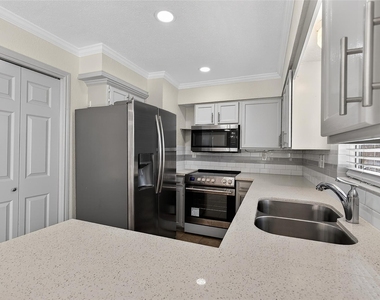 1221 Cedar Post Lane - Photo Thumbnail 6