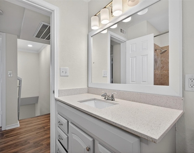 1221 Cedar Post Lane - Photo Thumbnail 15