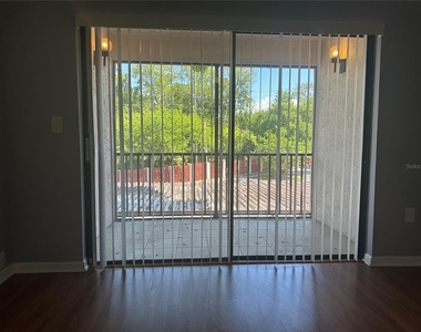 2971 Estancia Boulevard - Photo Thumbnail 9