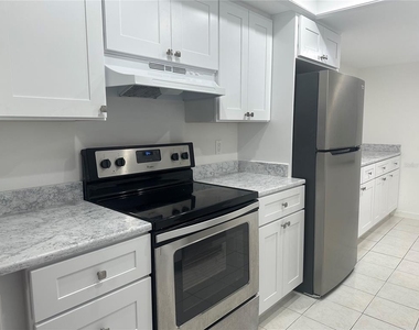 2971 Estancia Boulevard - Photo Thumbnail 1