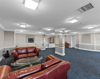 7100 Sunshine Skyway Lane S - Photo Thumbnail 23
