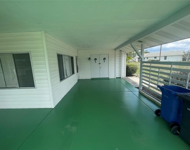 701 Cypress Place - Photo Thumbnail 1