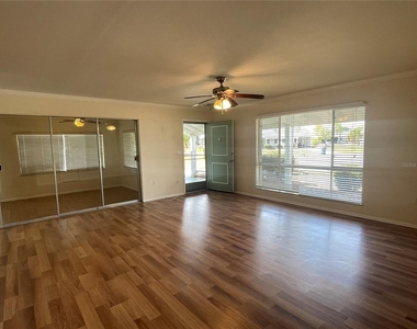 701 Cypress Place - Photo Thumbnail 5