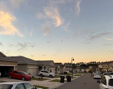 362 Casa Verano Ln - Photo Thumbnail 21