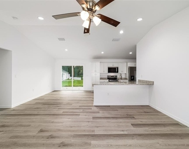 691 Ne 130th Court - Photo Thumbnail 8