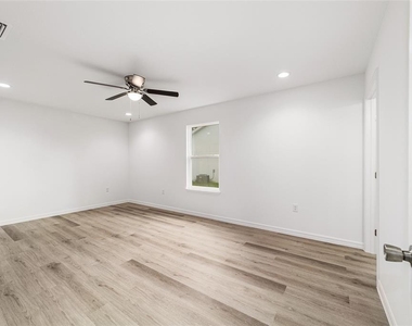 691 Ne 130th Court - Photo Thumbnail 25