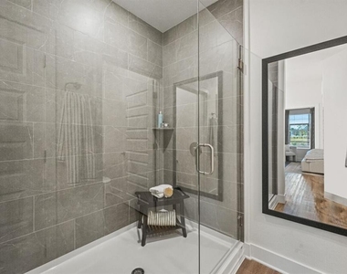 6000 Paradiso Grande Boulevard - Photo Thumbnail 29