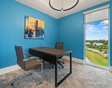 6000 Paradiso Grande Boulevard - Photo Thumbnail 13