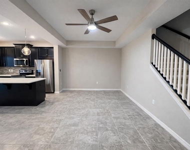3749 Brighton Park Circle - Photo Thumbnail 2