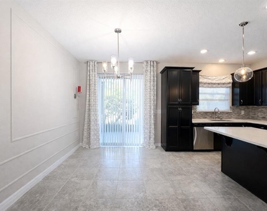 3749 Brighton Park Circle - Photo Thumbnail 3