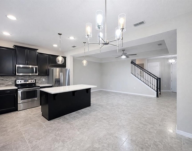 3749 Brighton Park Circle - Photo Thumbnail 4