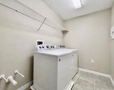3749 Brighton Park Circle - Photo Thumbnail 22