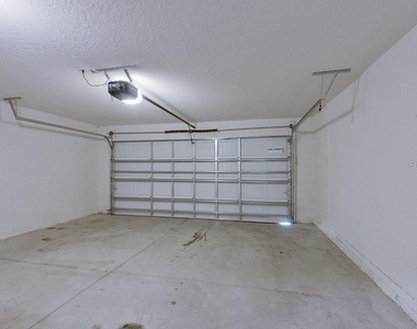2799 W Sheila Drive - Photo Thumbnail 16