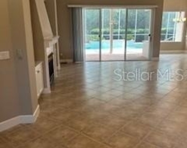 1033 Hampstead - Photo Thumbnail 28