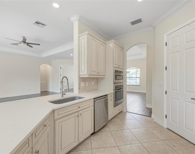 13819 Swiftwater Way - Photo Thumbnail 6