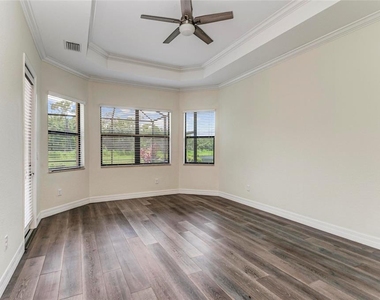 13819 Swiftwater Way - Photo Thumbnail 10