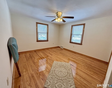 148 Edgewood Drive - Photo Thumbnail 11