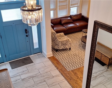 548 S Graham - Photo Thumbnail 20