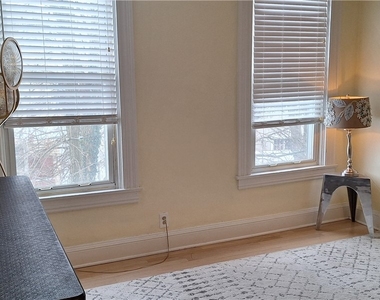 548 S Graham - Photo Thumbnail 34