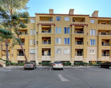 260 E Flamingo Road - Photo Thumbnail 6